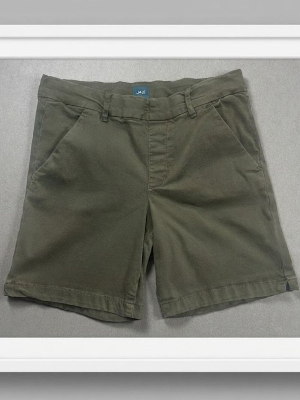 JAG Woman's Olive Green Chino Shorts โ Size 12